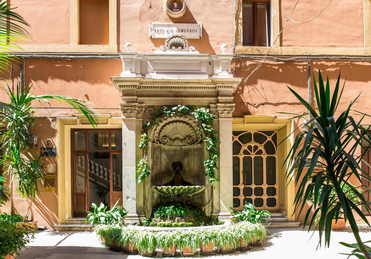 Nazionale Palace Suites โรม ภายนอก รูปภาพ