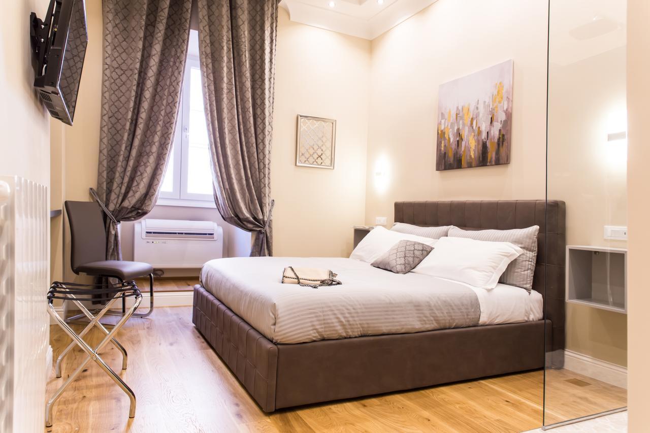Nazionale Palace Suites โรม ภายนอก รูปภาพ